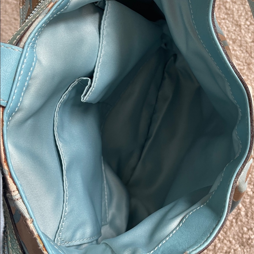 Coach Beige and Teal Shoulder Bag - Picture 5 of 7